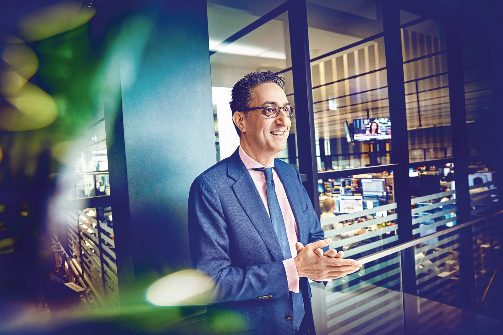 Portrait Finance 1 by Tim Thiel