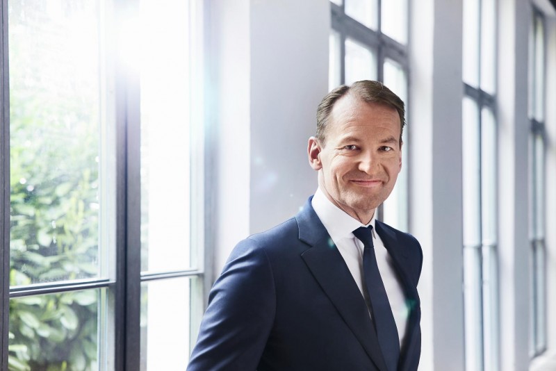 Spencer Stuart by Tim Thiel